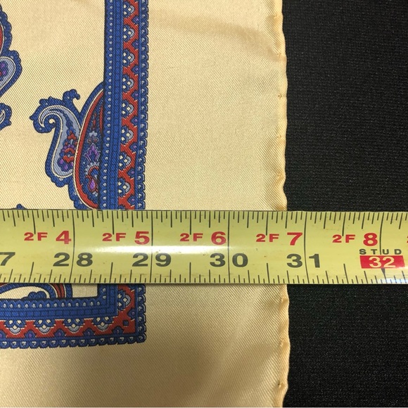 Vintage Silk Paisley Scarf - Yellow Gold Blue Red - Made in Italy - 31” - Picture 6 of 7